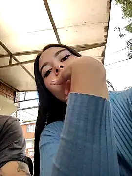 ARIA AND NICK online show from 11/25/25, 05:13