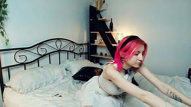 JenaePilkenton online show from 12/16/25, 07:12