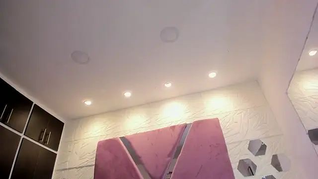sol-angel online show from 04/30/26, 03:41