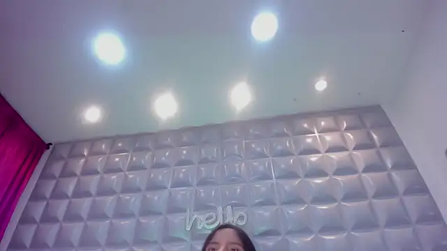 sol-angel online show from 12/19/25, 03:14