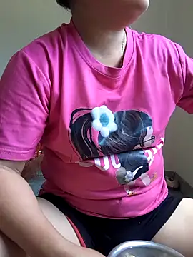 mai-mai-97 online show from 05/13/26, 05:47