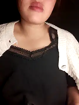 mai-mai-97 online show from 12/15/25, 03:29