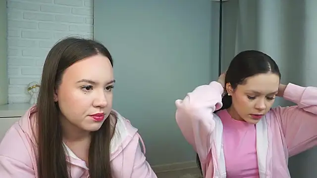 VirginiaRowe online show from 01/17/26, 03:59