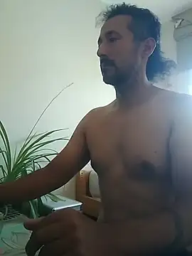 Snapshot of gancholate chatting on 11/27/25, 08:31 gancholate online show from 11/27/25, 08:31