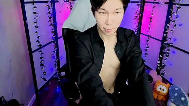 YugoAsian online show from 12/03/25, 08:52