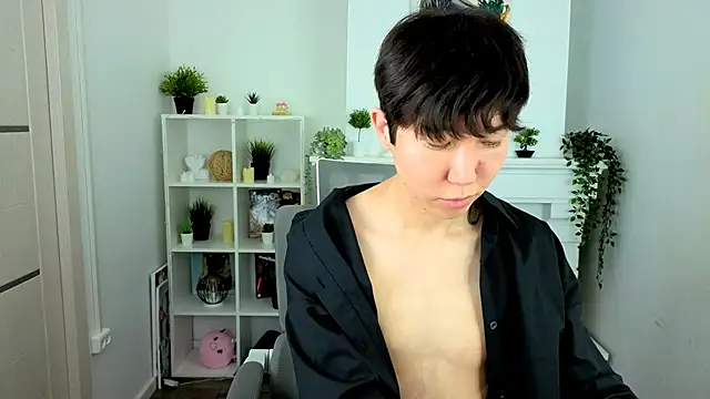 YugoAsian online show from 02/03/26, 12:32