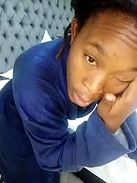 JuicyEbonyGoddess online show from 12/04/25, 07:51