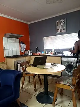 JuicyEbonyGoddess online show from 11/30/25, 10:16