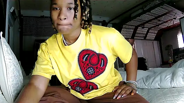 JuicyEbonyGoddess online show from 04/21/26, 12:23