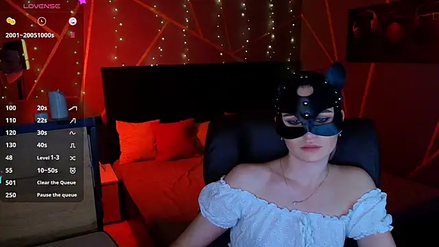 Snapshot of _Sweet__Cat_ chatting on 04/29/26, 04:44 Sweet Cat online show from 04/29/26, 04:44