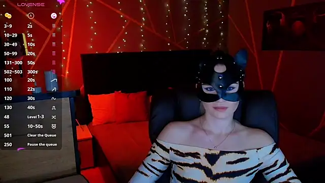 Snapshot of _Sweet__Cat_ chatting on 04/22/26, 12:34 Sweet Cat online show from 04/22/26, 12:34