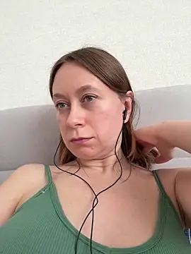 Brooke lover online show from 02/16/26, 09:30