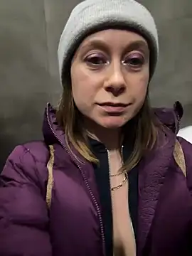 Brooke lover online show from 02/22/26, 07:00