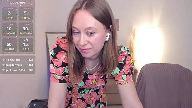 Snapshot of Brooke_lover chatting on 06/10/26, 03:52 Brooke lover online show from 06/10/26, 03:52