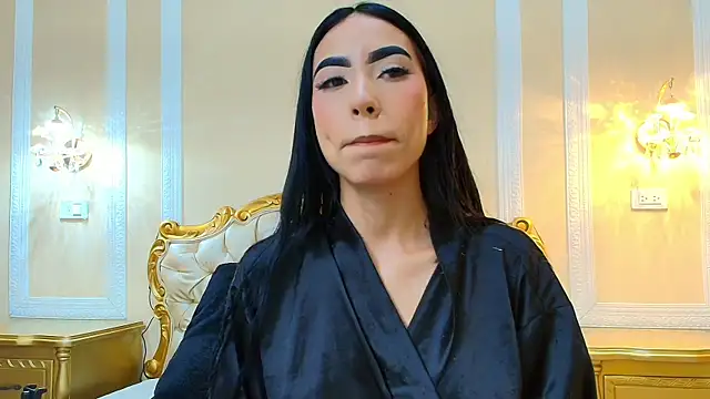 HallieStone online show from 04/04/26, 12:01