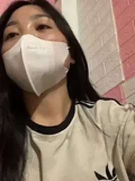 lana-kan online show from 05/05/26, 05:21