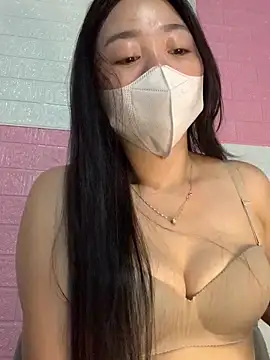 lana-kan online show from 05/15/26, 03:37