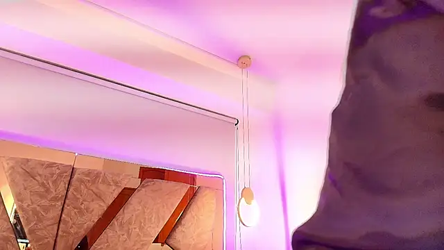 Snapshot of emma_cook_ chatting on 12/02/25, 08:32 emma cook online show from 12/02/25, 08:32