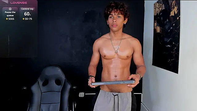 Snapshot of LiamVibes212 chatting on 02/21/26, 01:24 LiamVibes212 online show from 02/21/26, 01:24