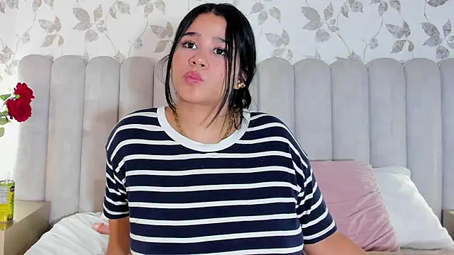 Lizz Bunny online show from 02/03/26, 02:53