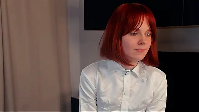 SaraAsberry online show from 12/01/25, 07:37