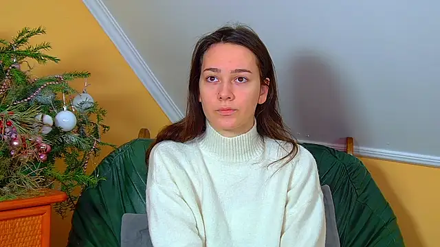 LilyLanes online show from 12/22/25, 06:57