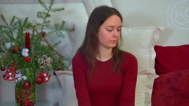 LilyLanes online show from 12/17/25, 06:51