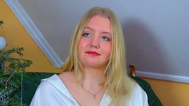 EmilyEvanse online show from 12/14/25, 08:09