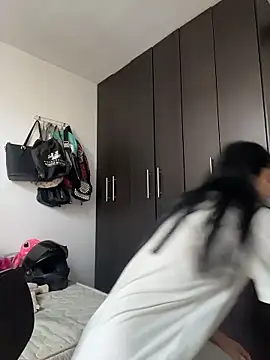 Miia moonn online show from 01/07/26, 12:32