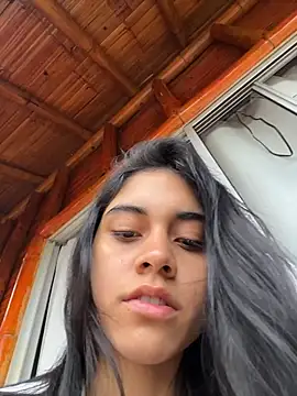 Miia moonn online show from 03/05/26, 11:51