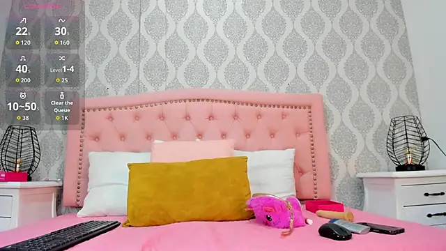 emma scott 7 online show from 03/24/26, 11:21