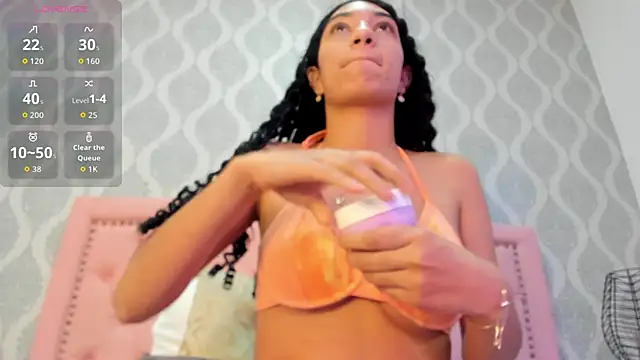 Snapshot of emma_scott_7 chatting on 01/17/26, 11:25 emma scott 7 online show from 01/17/26, 11:25