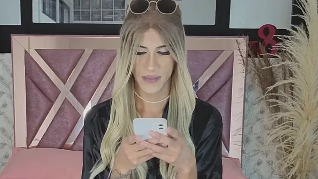 megan lenon online show from 01/31/26, 07:12