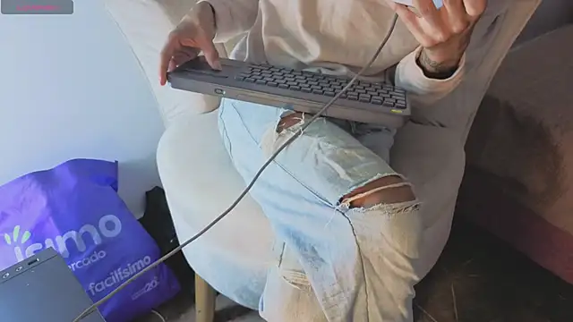 megan lenon online show from 02/15/26, 01:39