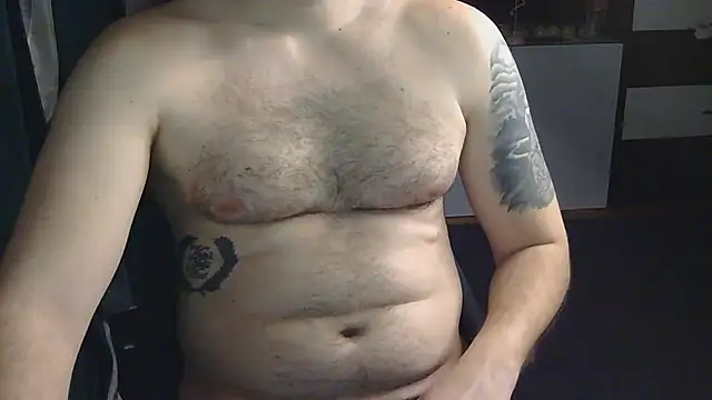 Snapshot of theh0tdick chatting on 02/07/26, 11:24 theh0tdick online show from 02/07/26, 11:24