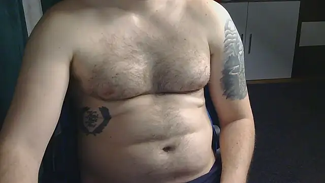Snapshot of theh0tdick chatting on 02/20/26, 10:01 theh0tdick online show from 02/20/26, 10:01