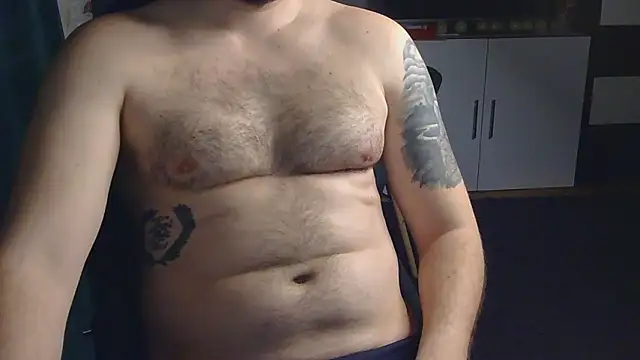 Snapshot of theh0tdick chatting on 02/18/26, 08:16 theh0tdick online show from 02/18/26, 08:16