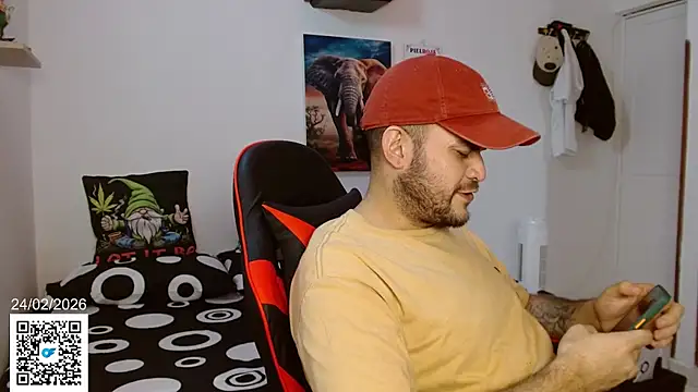 Snapshot of holegape chatting on 02/24/26, 08:31 holegape online show from 02/24/26, 08:31