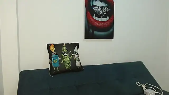 Snapshot of holegape chatting on 06/10/26, 11:44 holegape online show from 06/10/26, 11:44