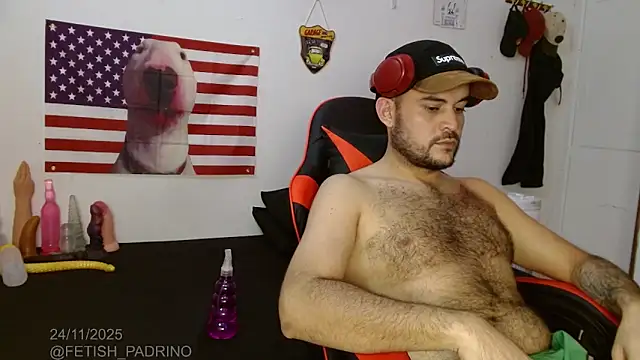 holegape online show from 11/25/25, 03:07