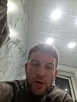 kiltedbody online show from 12/04/25, 09:36