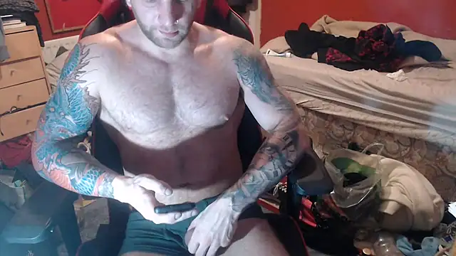 kiltedbody online show from 12/20/25, 06:44