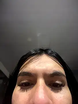 SaraAndrade  online show from 04/10/26, 02:51