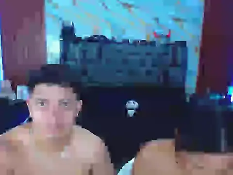 Meryandcris online show from 11/25/25, 04:02