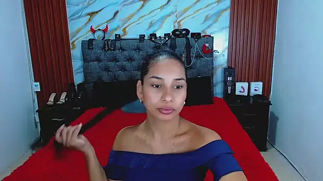 Meryandcris online show from 04/14/26, 04:06