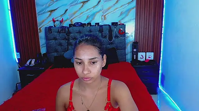 Meryandcris online show from 03/18/26, 02:26