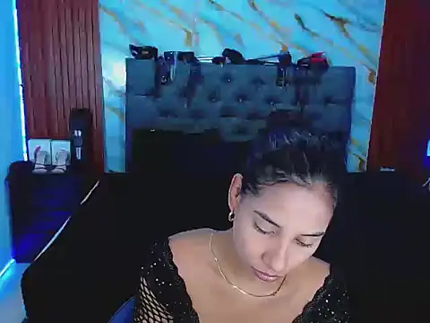 Meryandcris online show from 12/03/25, 01:32