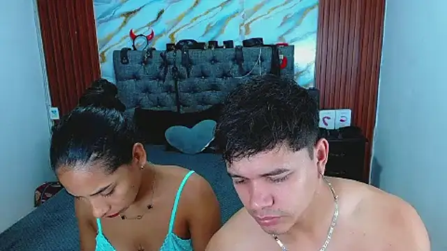 Meryandcris online show from 02/19/26, 03:25