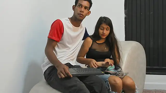 HoneyLovers OS online show from 11/26/25, 01:33