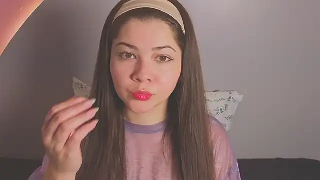 amyvans  online show from 03/17/26, 08:56